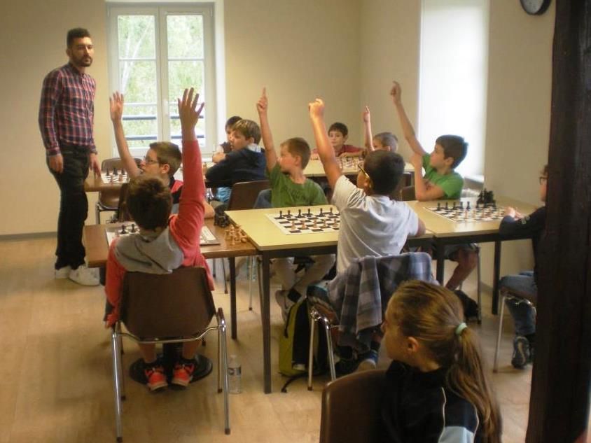 Du 24 au 28 juillet : deuxième stage d'initiation aux échecs, piloté par Nabil